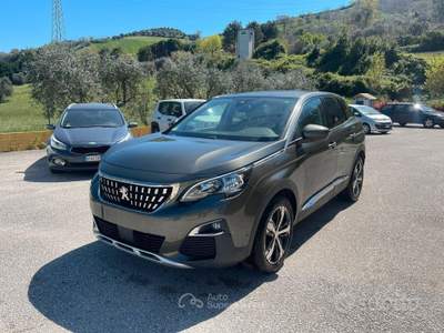 Peugeot 3008 S&S EAT8 Allure usata Martinsicuro