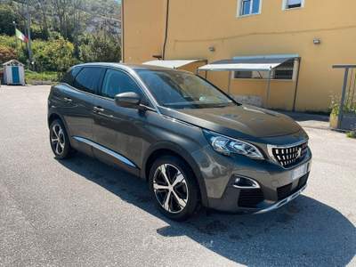 Peugeot 3008 S&S EAT8 Allure usata Martinsicuro