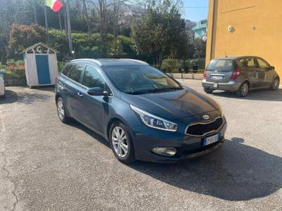 Kia Cee'd Ceed Sportswagon cee'd 1.6 CRDi 110 CV 5 porte usata Martinsicuro