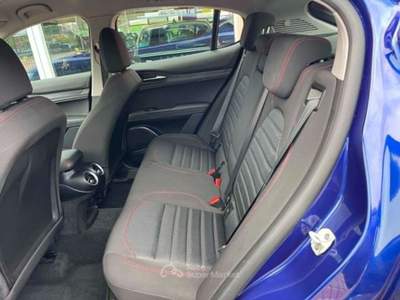 Alfa Romeo Stelvio 2.2 Turbodiesel 190 CV AT8 Q4 Business Blu/Azzurro usata Beinasco