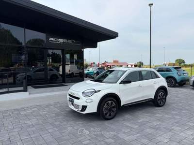 Fiat 600 Hybrid 145 CV DCT FULL PACK STYLE CONFORT Bianco usata Russi