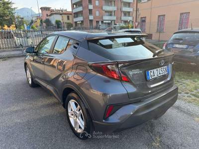 Toyota C-HR 1.8h Active e-cvt TAGLIANDI TOYOTA- GARANZIA TOYOTA Grigio usata Erba