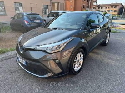 Toyota C-HR 1.8h Active e-cvt TAGLIANDI TOYOTA- GARANZIA TOYOTA Grigio usata Erba