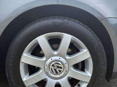 Volkswagen Golf Golf V 2003 3p 1.6 Comfortline Beige usata Nichelino
