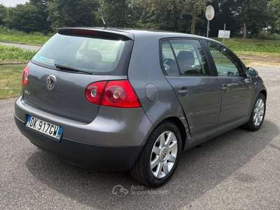 Volkswagen Golf Golf V 2003 3p 1.6 Comfortline Beige usata Nichelino