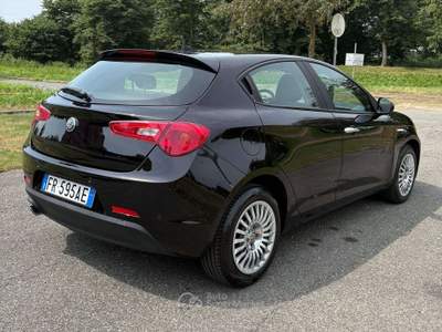 Alfa Romeo Giulietta Giulietta III 2016 1.6 jtdm Super 120cv Nero usata Nichelino