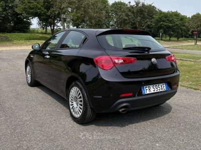 Alfa Romeo Giulietta Giulietta III 2016 1.6 jtdm Super 120cv Nero usata Nichelino