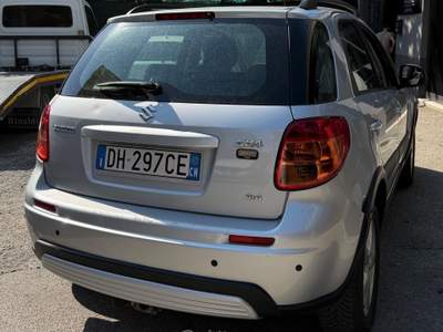 Suzuki SX4 4WD Outdoor Line Grigio usata Alba