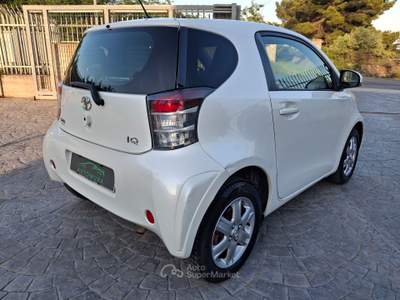 Toyota iQ VEICOLO IN OTTIME CONDIZIONI Bianco usata Altamura
