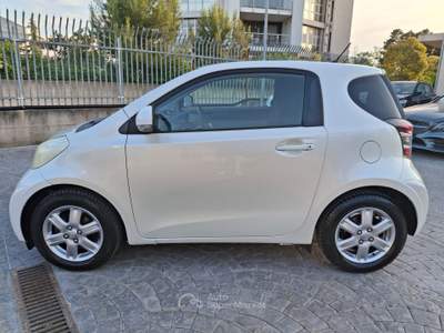 Toyota iQ VEICOLO IN OTTIME CONDIZIONI Bianco usata Altamura