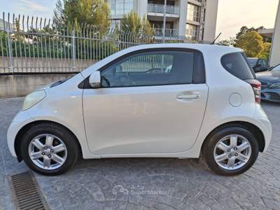 Toyota iQ VEICOLO IN OTTIME CONDIZIONI Bianco usata Altamura