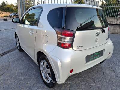 Toyota iQ VEICOLO IN OTTIME CONDIZIONI Bianco usata Altamura