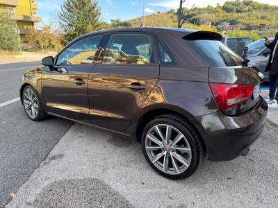 Audi A1 SPB 1.6 TDI Ambition Bronzo usata Mercogliano