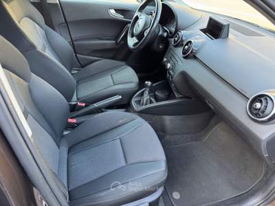 Audi A1 SPB 1.6 TDI Ambition Bronzo usata Mercogliano