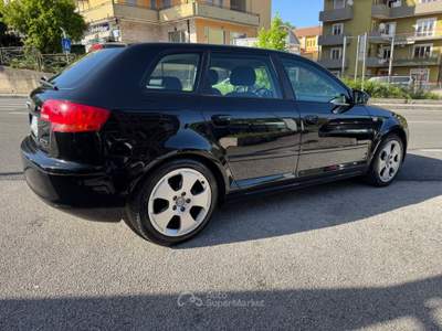 Audi A3 SPB 2.0 16V TDI Ambition Nero usata Mercogliano