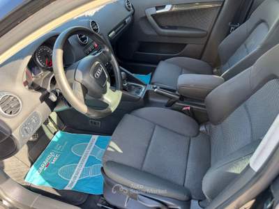 Audi A3 SPB 2.0 16V TDI Ambition Nero usata Mercogliano