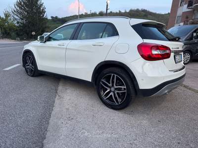 Mercedes-Benz GLA CDI Automatic Sport Bianco usata Mercogliano