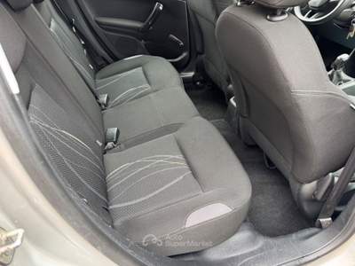 Peugeot 208 5 porte Active Argento usata Mercogliano