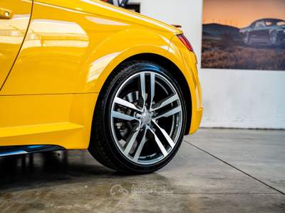 Audi TT Audi TT 45tfsi 245cv Giallo usata Melzo