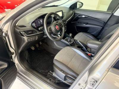 Fiat Tipo 1.6 Mjt S&S 5 porte Cross Grigio usata MASSAFRA