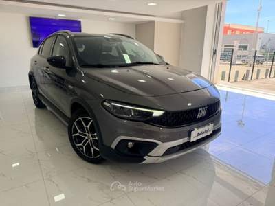 Fiat Tipo 1.6 Mjt S&S 5 porte Cross Grigio usata MASSAFRA