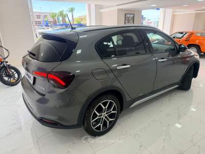 Fiat Tipo 1.6 Mjt S&S 5 porte Cross Grigio usata MASSAFRA