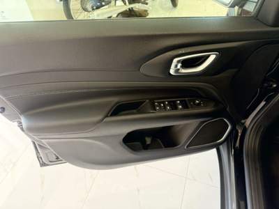 Jeep Compass 1.6 Multijet II 2WD Limited Nero usata MASSAFRA
