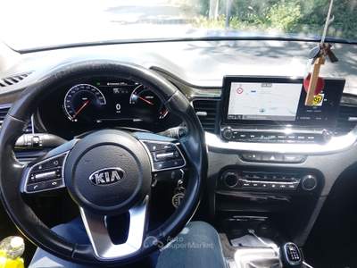 Kia XCeed Secondo proprietario macchina tenuta sempre bene non fumatore usata Morciano di Romagna