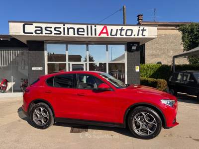 Alfa Romeo Stelvio 2.2 Turbodiesel 190 CV AT8 Q4 Ti Rosso usata Cadeo