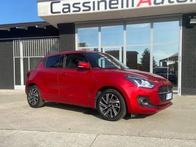 Suzuki Swift 1.2 Hybrid Top Rosso usata Cadeo
