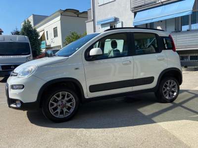 Fiat Panda 0.9 TwinAir Turbo S&S 4x4 Bianco usata Cadeo