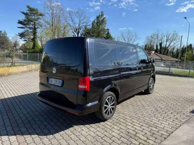 Volkswagen Multivan Transporter DSG/Autocarro IVA ESPOSTA Nero usata Cervignano del Friuli