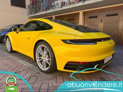 Porsche 911 992 Carrera Coupè 3.0 385CV PORSCHE APPROVED Giallo usata Corbetta