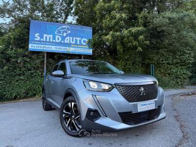 Peugeot 2008 BlueHDi 110 S&S Allure Pack Grigio usata Teano