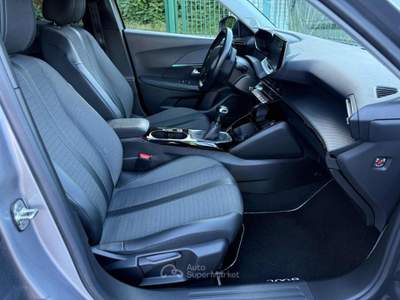 Peugeot 2008 BlueHDi 110 S&S Allure Pack Grigio usata Teano