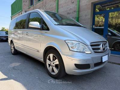 Mercedes-Benz Viano 2.2 CDI 163CV 8 POSTI AUT. INTERNI IN PELLE Argento usata Venezia