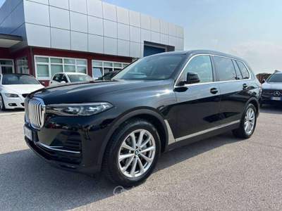 BMW X7 X7 xdrive30d auto 7posti TETTO/PELLE - GA455NX Nero usata Basiliano