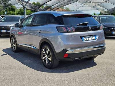 Peugeot 3008 3008 II 2021 1.6 hybrid phev Allure Pack 225cv e-e Grigio usata Basiliano