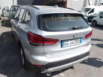BMW X1 X1 sdrive 18d Business Advantage auto - GG442RD Argento usata Basiliano