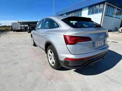 Audi Q5 Sportback 40 2.0 tdi Advanced 4x4 s-tronic GN860TR Argento usata Basiliano