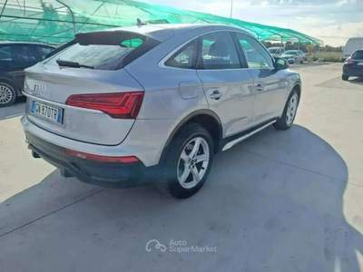 Audi Q5 Sportback 40 2.0 tdi Advanced 4x4 s-tronic GN870TR Argento usata Basiliano