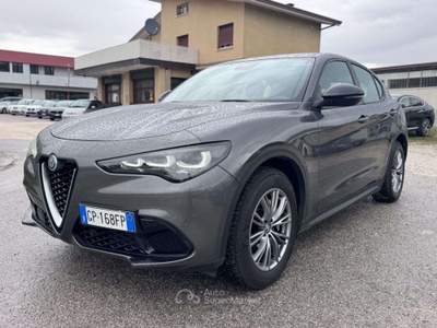Alfa Romeo Stelvio Stelvio 2023 2.2 t Super Q4 210cv auto TG: GP168FP Argento usata Basiliano