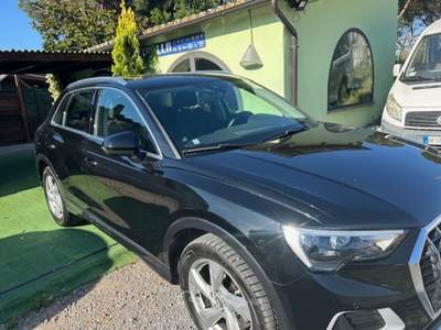 Audi Q3 AUDI Q3 1,5 TSFI MHEV BUSINESS S-TRONIC Nero usata Vetralla