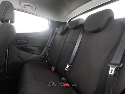 Lancia Ypsilon Ypsilon 1.2 69 CV 5 porte GPL Ecochic Gold Grigio usata Milano