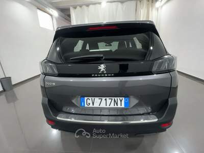 Peugeot 5008 PEUGE 5008 1.5 BLUEHDI ALLURE PACK S&S 130CV E 5008 1.5 bluehdi Allure Pack s&s 130cv e Grigio usata Roma