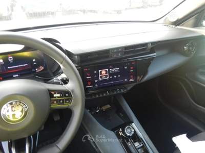 Alfa Romeo Junior ALFA JUNIOR 1.2 IBRIDA 145CV EDCT6 Junior 1.2 ibrida 145cv edct6 Blu/Azzurro usata Roma