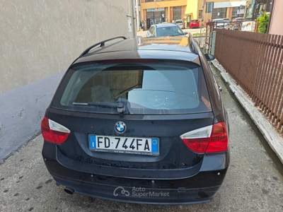 BMW Serie 3 320iA i Touring Futura Impianto GPL Nero usata Senigallia