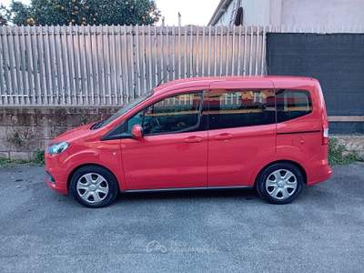 Ford Tourneo Courier Sport Rosso usata Napoli