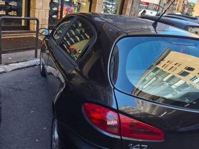 Alfa Romeo 147 216mila km, distribuzione fatta 170mila, revisione il 30 maggio Nero usata Roma