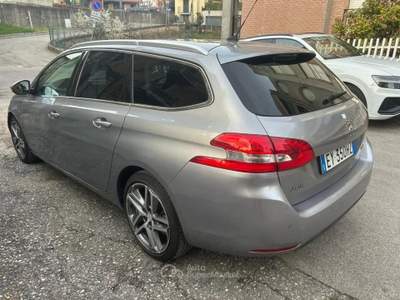 Peugeot 308 S&S EAT6 SW GT Line.s Grigio usata Fino Mornasco